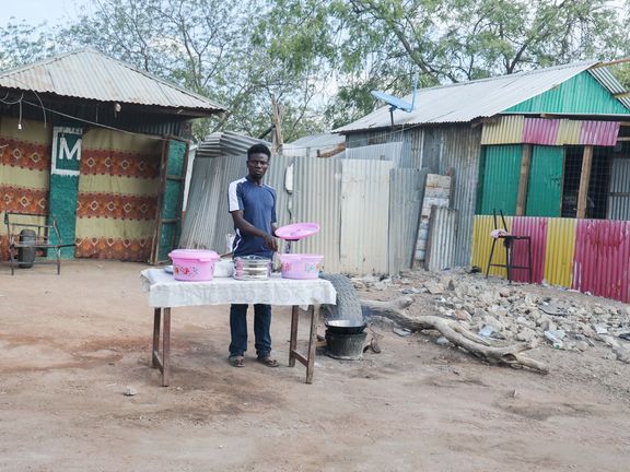 Prodeje v uprchlickém táboře Dadaab.