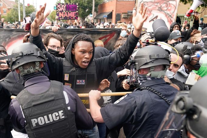 Protesty v Louisville.