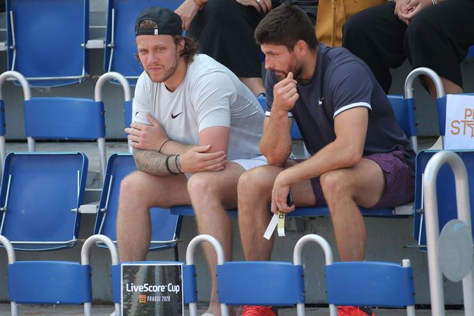 David Pastrňák a Michal Kempný na turnaji LiveScore Cup 2020