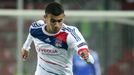 Fotbalista Lyonu Rachid Ghezzal v utkání Evropské ligy proti Spartě Praha.