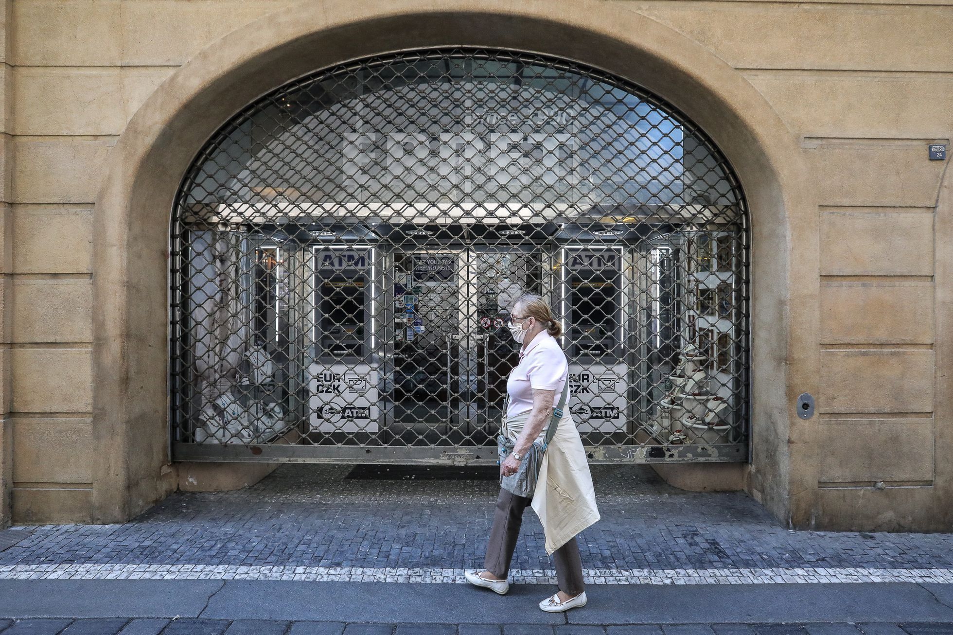 Praha ožívá - otevřené obchody první den - koronavirus
