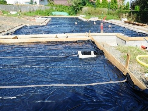 Příprava plochy na stavbě před betonáží drátkobetonem STEELCRETE