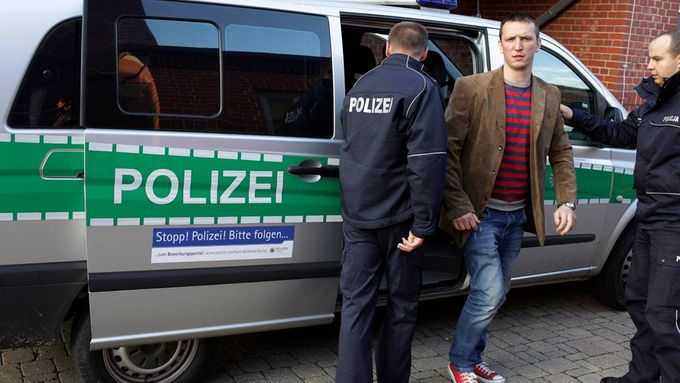 Polský zloděj, lapený německými policisty v Görlitzu.