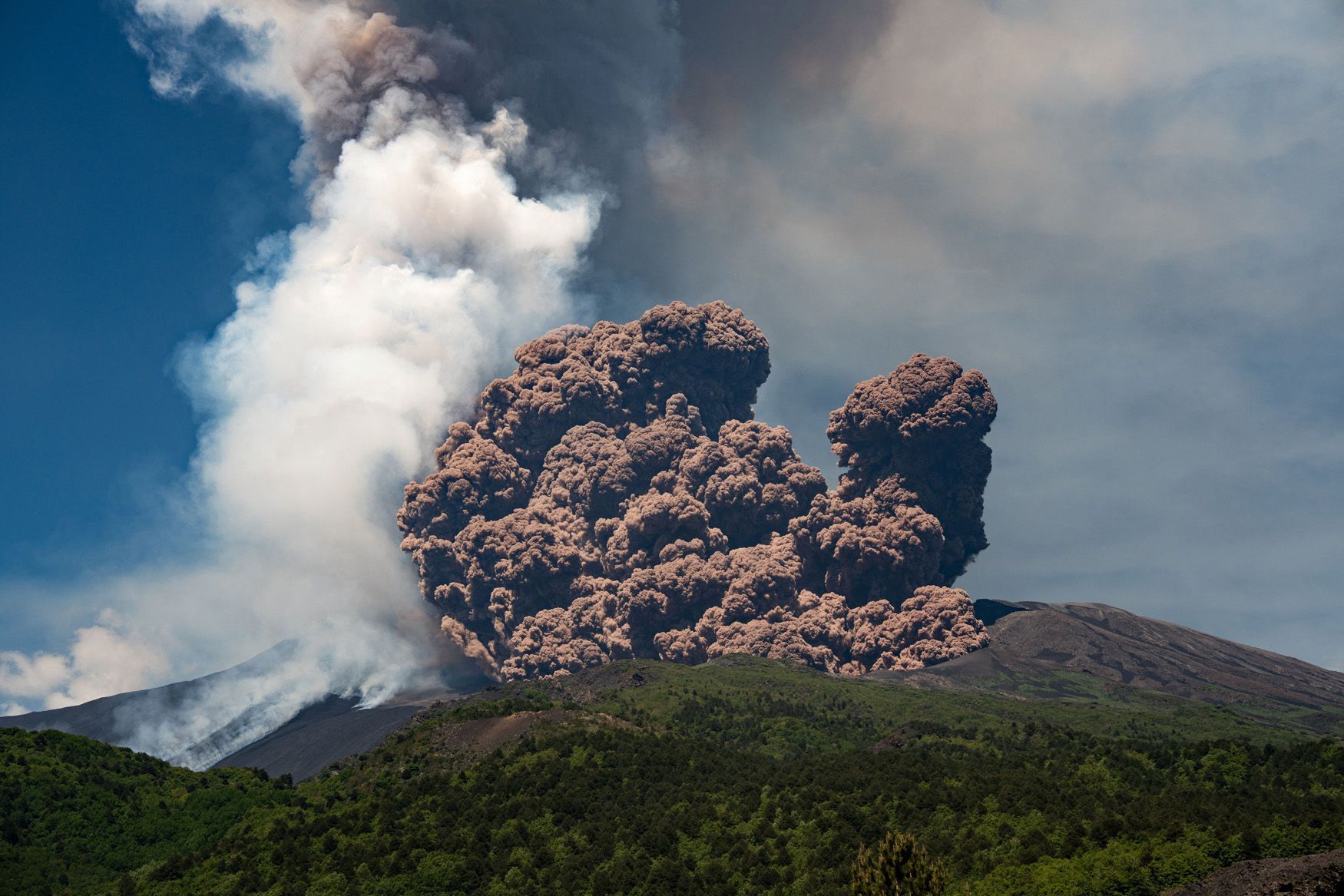 Etna, erupce, Sicílie