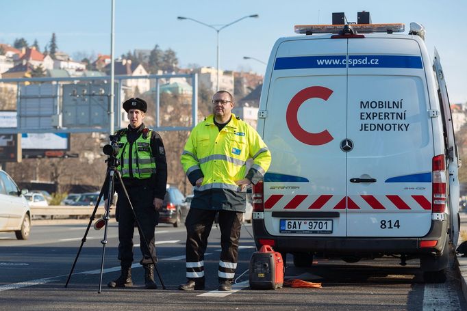 Pro rubriku Ekonomika. Připraveno k tvorbě popisek.