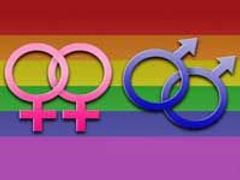 Duhová vlajka se symbolikou partnerství lidí stejného pohlaví.