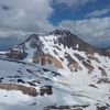 Aragats - nejvyšší hora Arménie, která je vysoká 4090 metrů nad mořem.