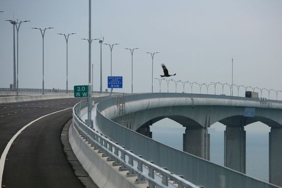 Most se slavnostně otevře po devíti letech stavby. 
