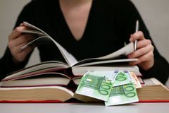 Školné na vysoké škole: kolik platit?