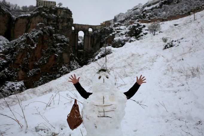 Tento týden nasněžilo i v turisticky mimořádně oblíbeném andaluském městečku Ronda nedaleko Málagy.