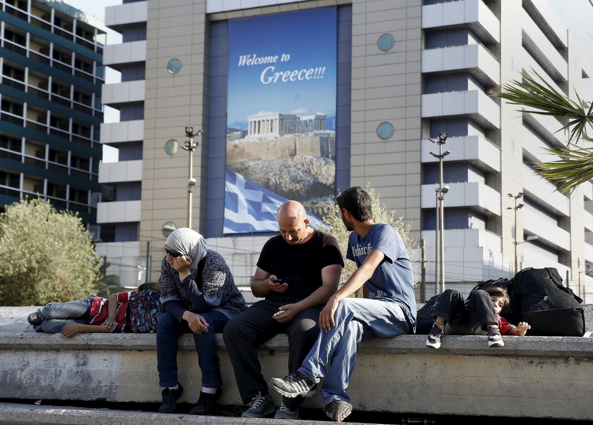Syrští uprchlíci v centru Atén
