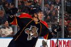 Nevídaná demolice soupeřů. Vysloužilá hvězda NHL si podmanila zapadlou ligu
