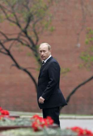 Putin u hrobu neznámého vojína