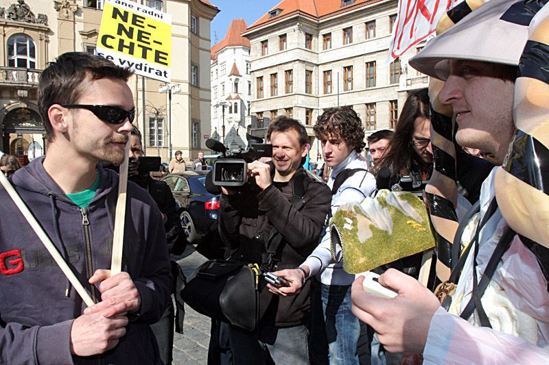 Praha zalévaná betonem