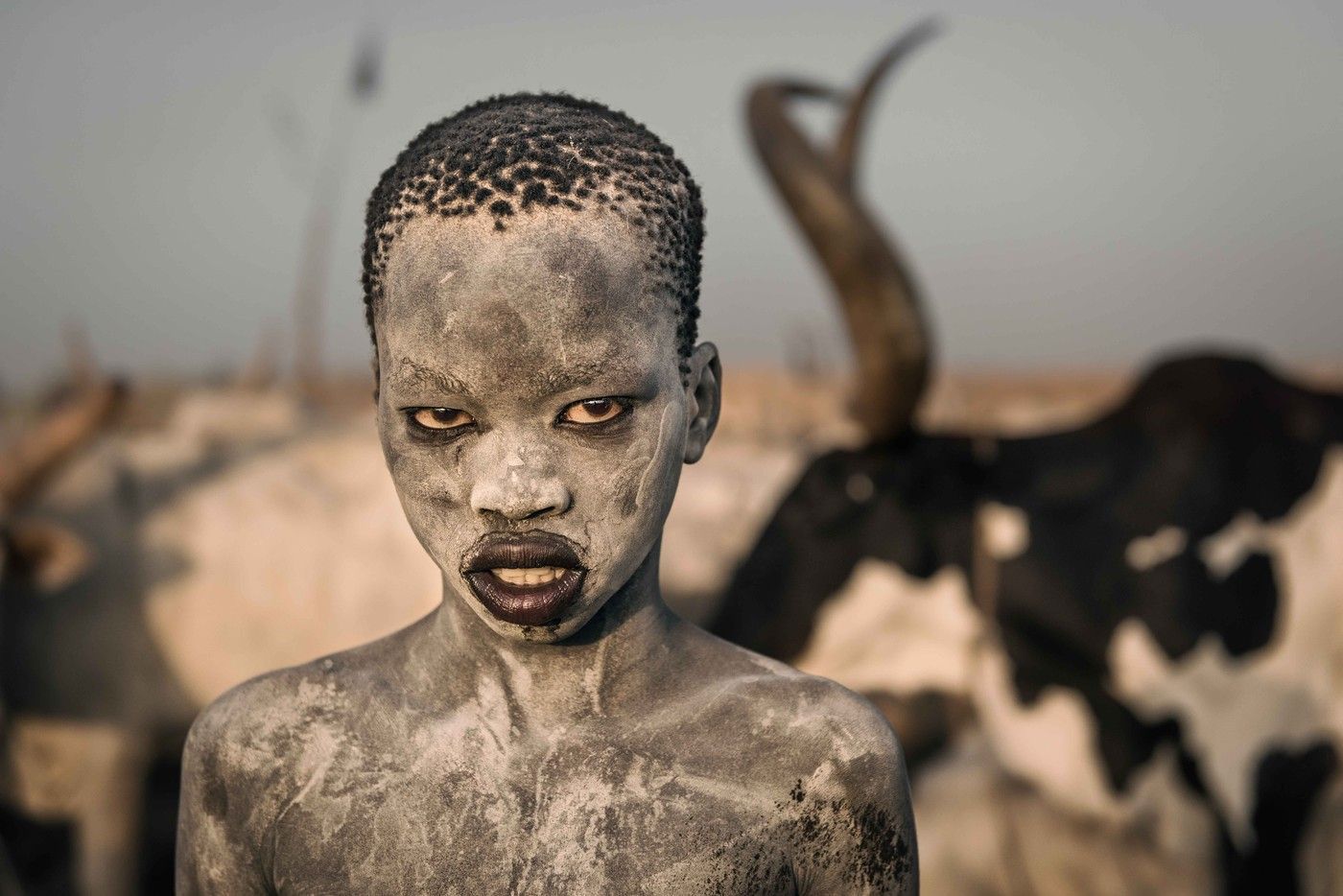 mundari kmen afrika