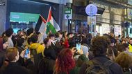 Praha, demonstrace Národní třída, Palestina, protest, blokáda, doprava, policie
