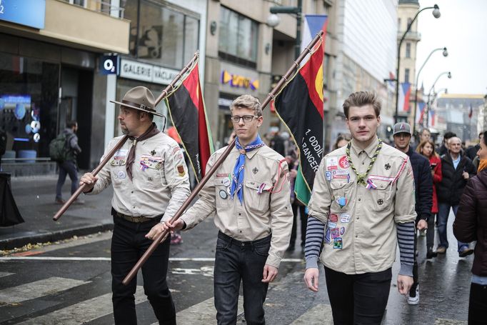 Praha si dnes 17. 11. 2019 připomíná výročí 30 let od sametové revoluce, která vedla k pádu komunistického režimu.