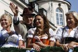 Na svátcích piva se obyvatelé Bavorska ukazují v tom nejlepším