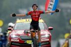 První alpskou etapu na Tour vyhrál Teuns, obhájce vítězství Pogačar už je ve žlutém