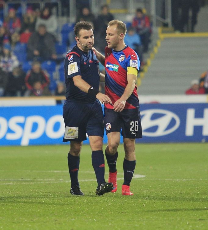 Plzeň-M.Boleslav: rozhodčí Jan Jílek a Daniel Kolář