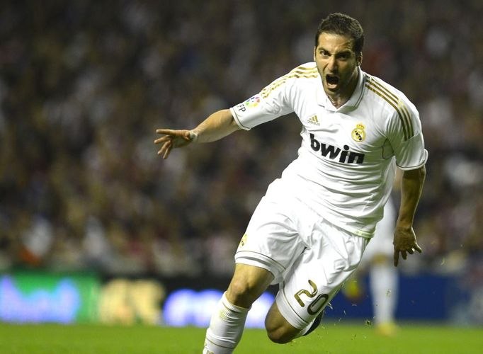 Bilbao - Real (Gonzalo Higuain)