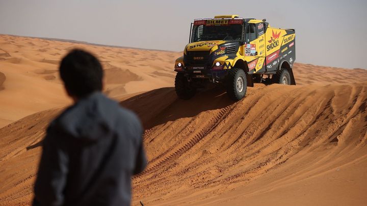 Macík byl v etapě Dakaru třetí, Prokop hájí celkové osmé místo; Zdroj foto: Reuters