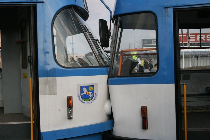 Srážka tramvají v Ostravě