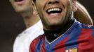 Dani Alves a Alvaro Arbeloa