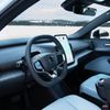 Volvo EX30, elektromobil, zima, jezero, led, zamrzlé jezero, jízda na zamrzlém jezeře