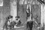 Tehdejší guvernér William Phipps z Massachusetts se rozhodl čarodějnický soud rozpustit a nahradil ho nejvyšším soudem, který zastavil popravy a nakonec propustil na svobodu všechny uvězněné. Rehabilitace obětí trvala skoro 300 let, posledních pět "čarodějnic" rehabilitoval zákon z roku 2001. Na dobové rytině je výslech ženy obžalované z čarodějnictví za užití estrapády.