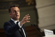 Opisoval Macron od ODS? Také žádá méně regulace. Chce na to ale jít úplně jinak