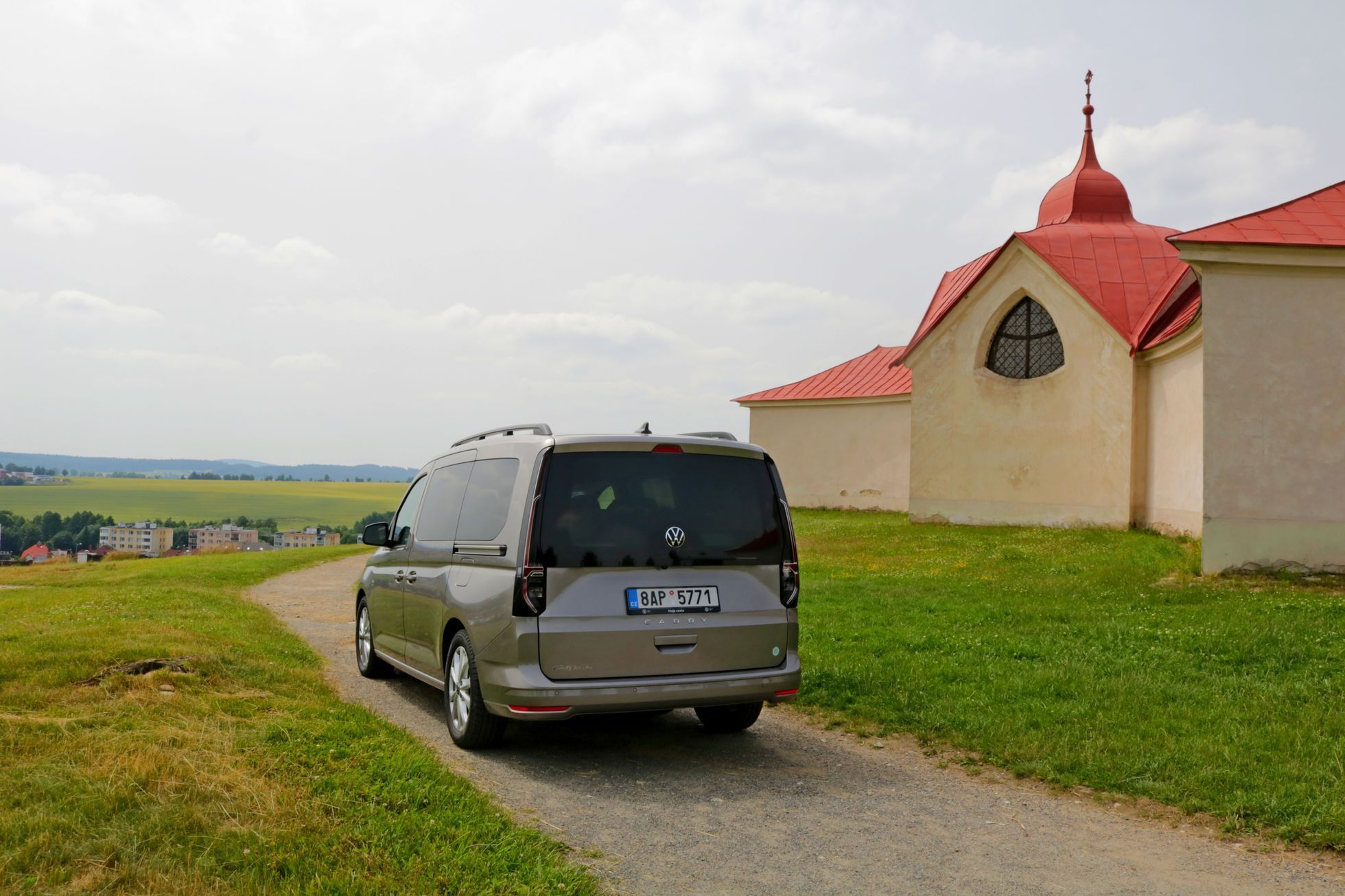 Volkswagen Caddy Maxi California
