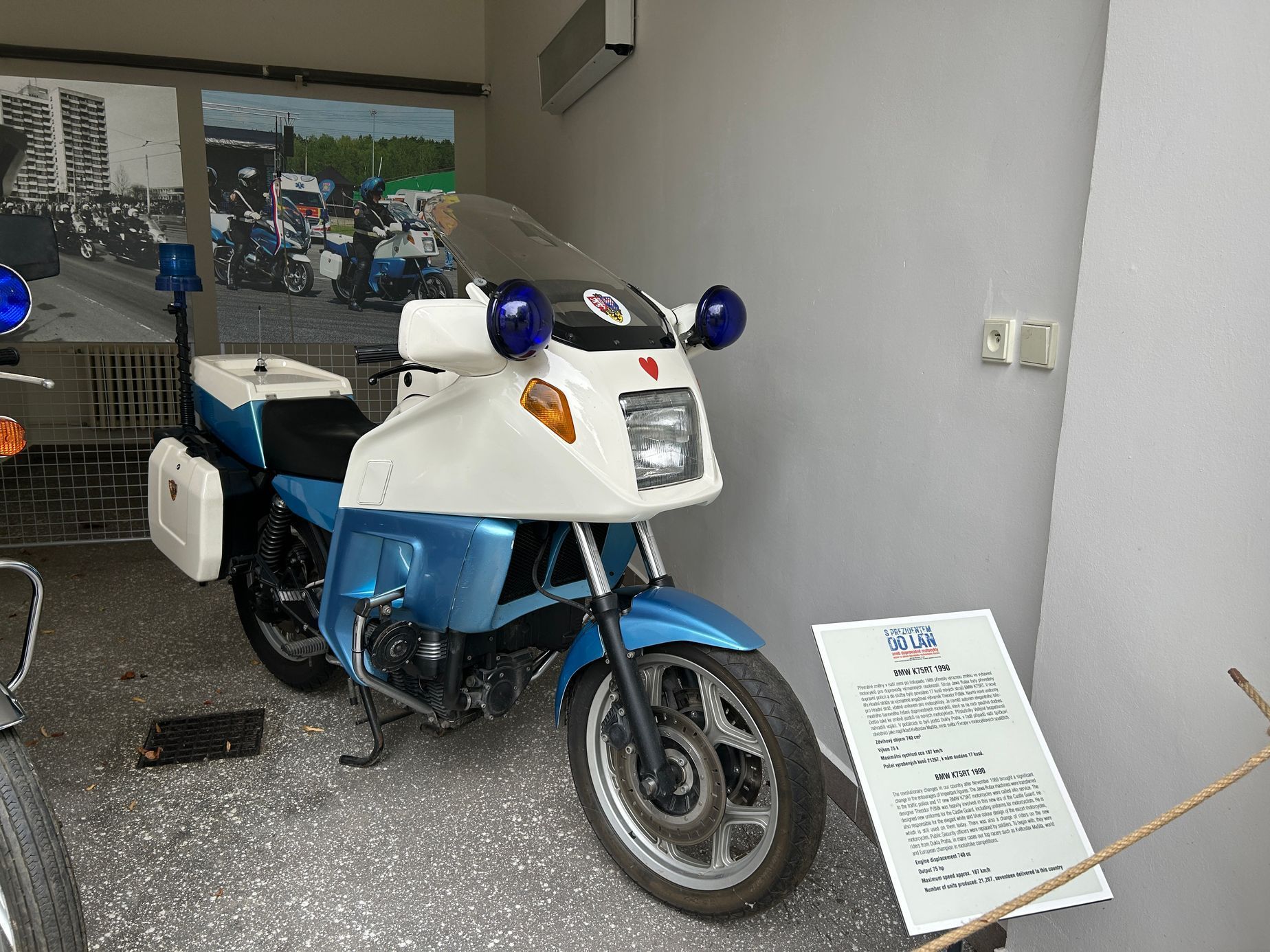 Výstava NTM motorky u Hradní stráže, zámek Lány srpen 2025