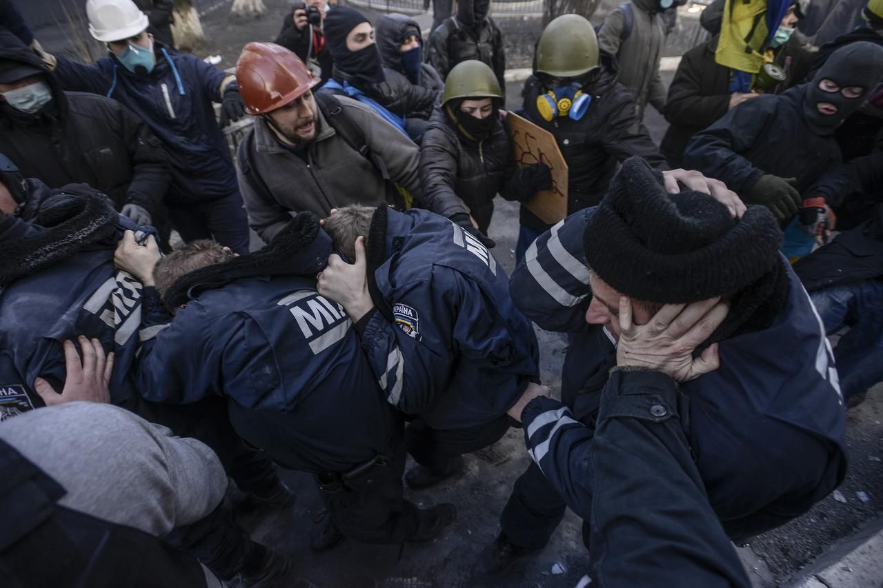 Ukrajina - protesty - 18. 2. - oříznuto jen pro galerii