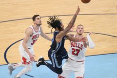 Chicago potřetí za sebou v NBA prohrálo, Satoranský dal jen dva body