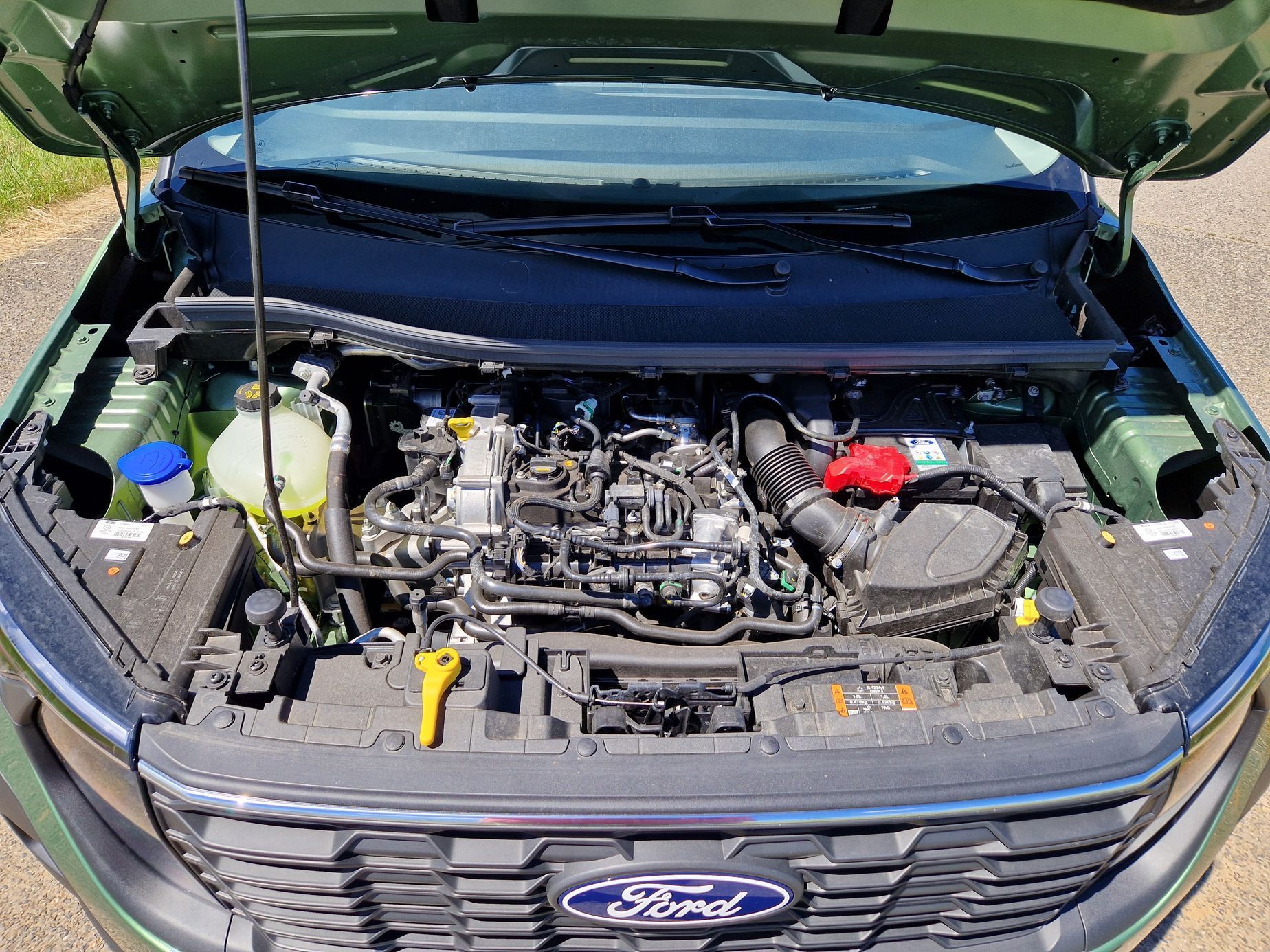 Ford Tourneo Courier Active test