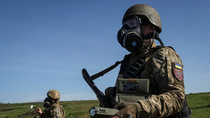 Najít slabé místo Rusů. Někteří experti očekávají mohutný ukrajinský úder až v červnu