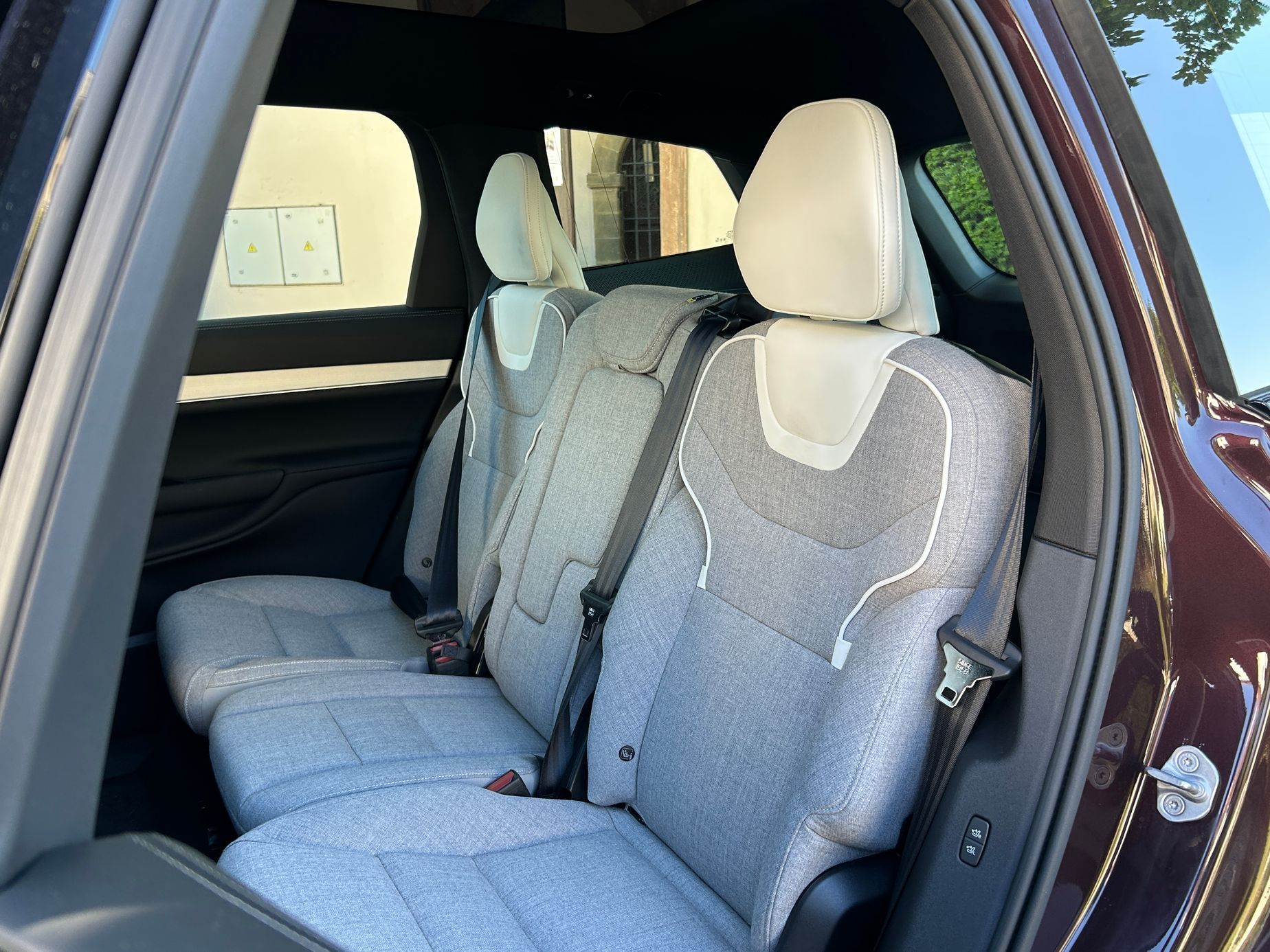 Volvo EX90