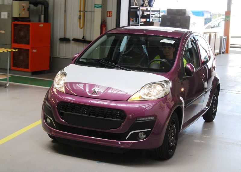 Výroba Peugeotu 107 edice Envy