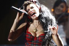 Amy Winehouse má rozedmu plic. Nebo starostlivého otce