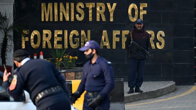 Pákistán zaútočil na cíle v íránské provincii Sístán a Balúčestán. Pohled na budovu pákistánského ministerstva zahraničí, ilustrační foto.
