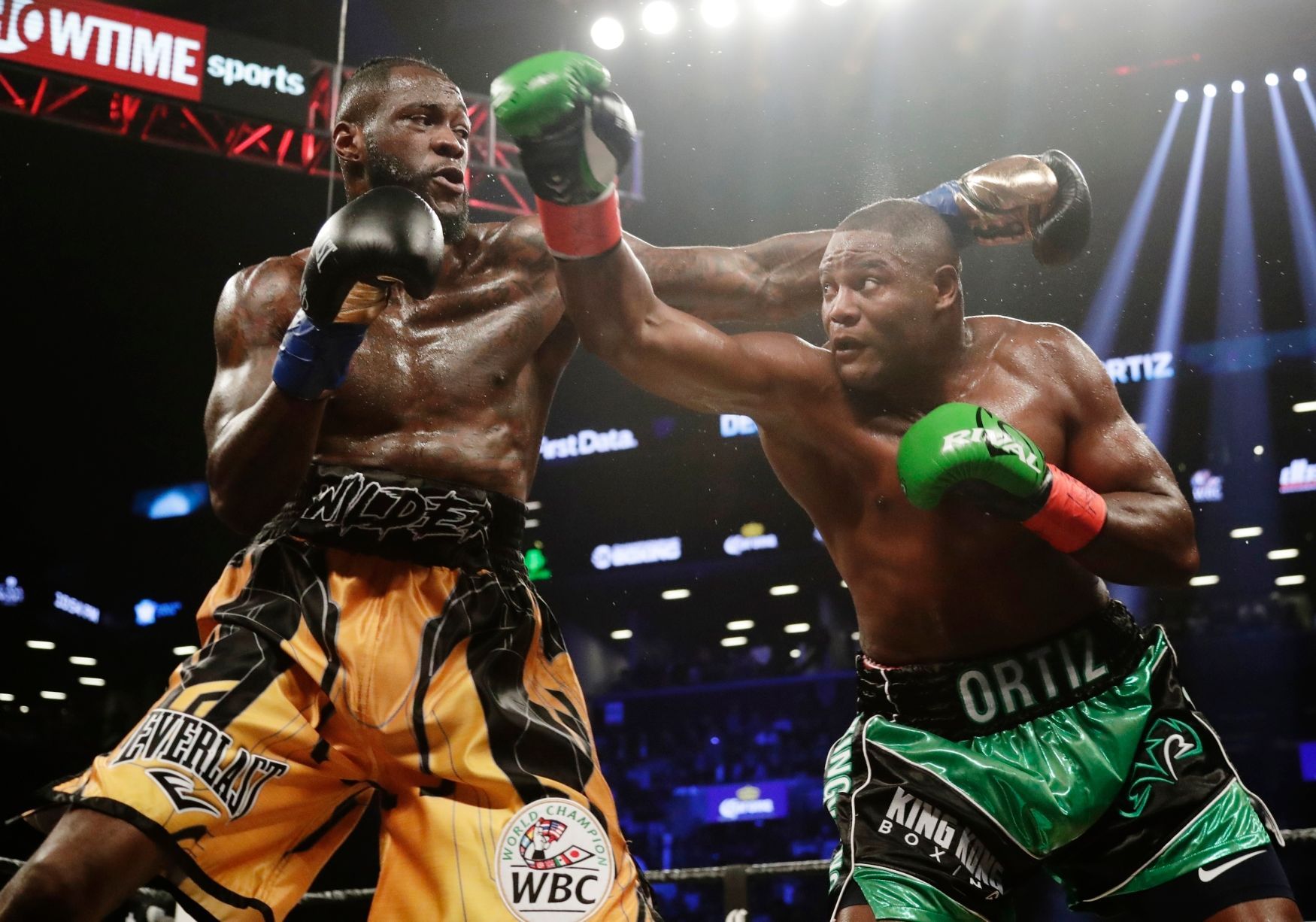 Box: Deontay Wilder vs. Luis Ortiz