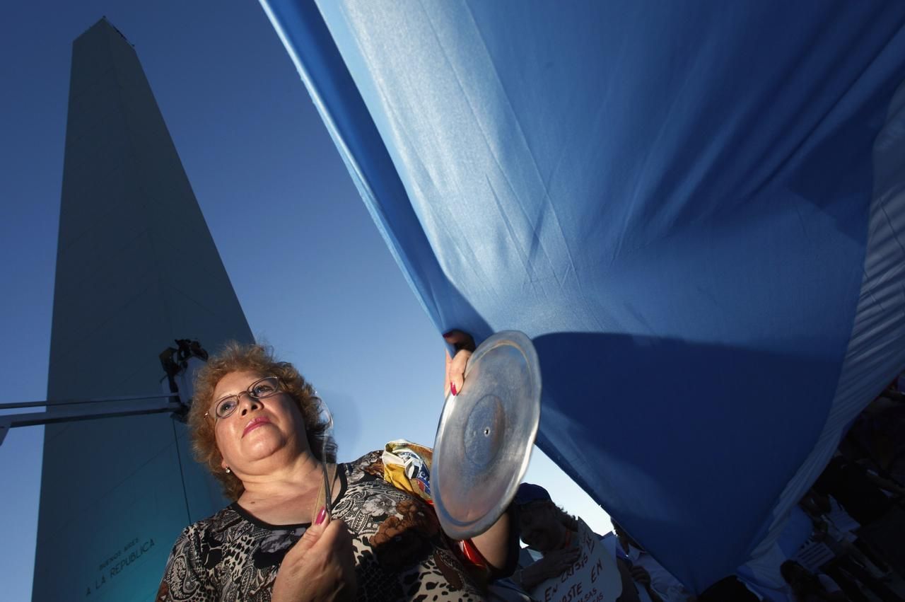 Foto: Proti argentinské prezidentce vytáhly do ulic statisíce lidí