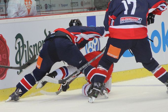 EHCh, Česko-Slovensko: Michal Sersen (8) a Ján Sýkora (17)