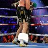 Tyson Fury a Deontay Wilder bojují  o pás mistra světa těžké váhy organizace WBC - ručník v ringu