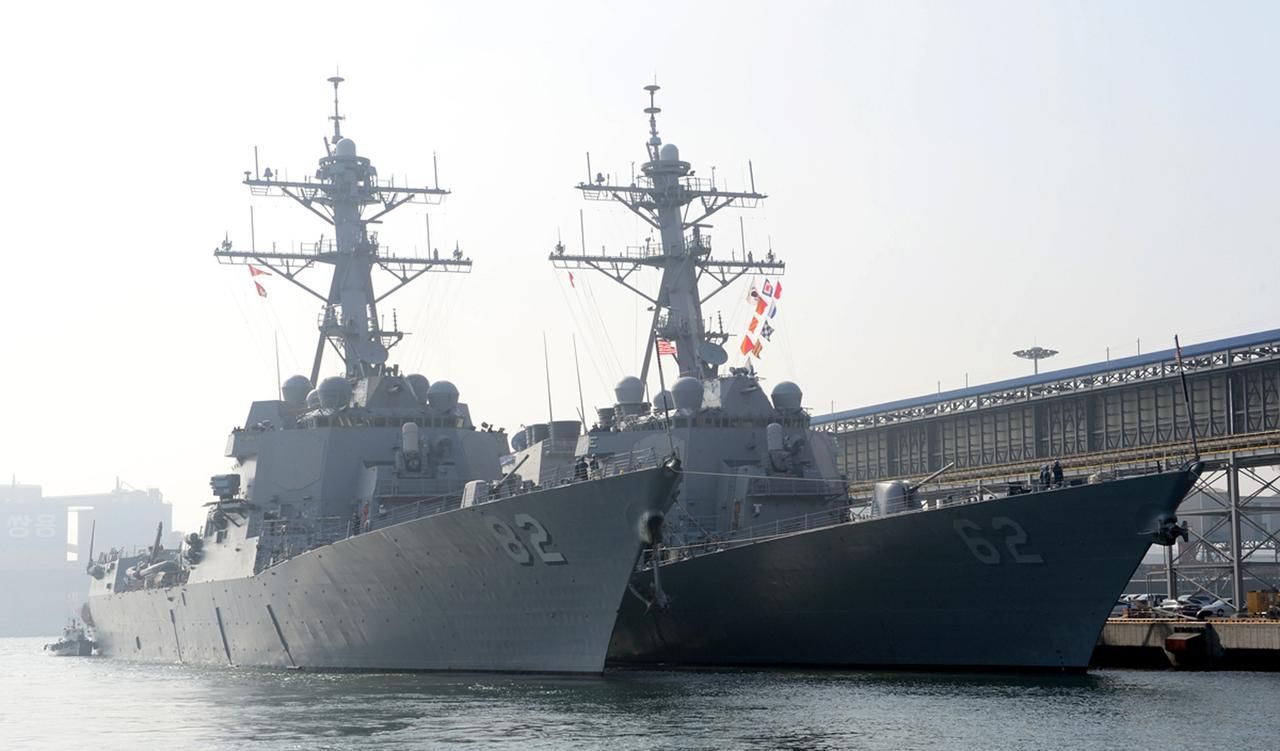 Manévry - USA - Jižní Korea