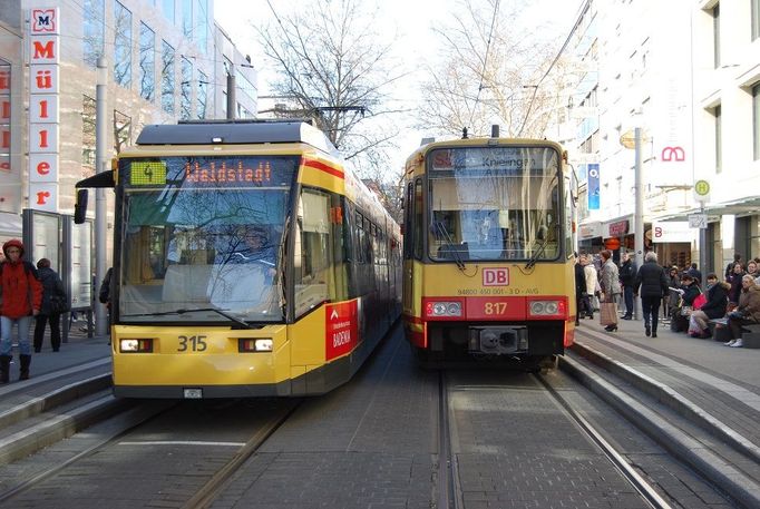 Vlakotramvaje ze zahraničí