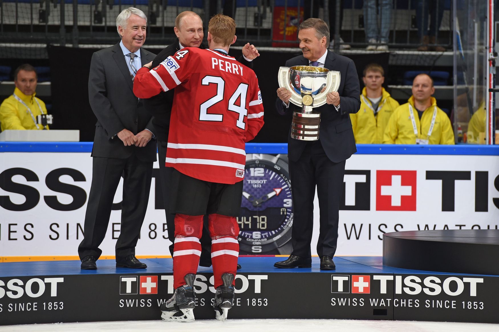 MS 2016 finále Kanada-Finsko: Vladimir Putin, Corey Perry a René Fasel