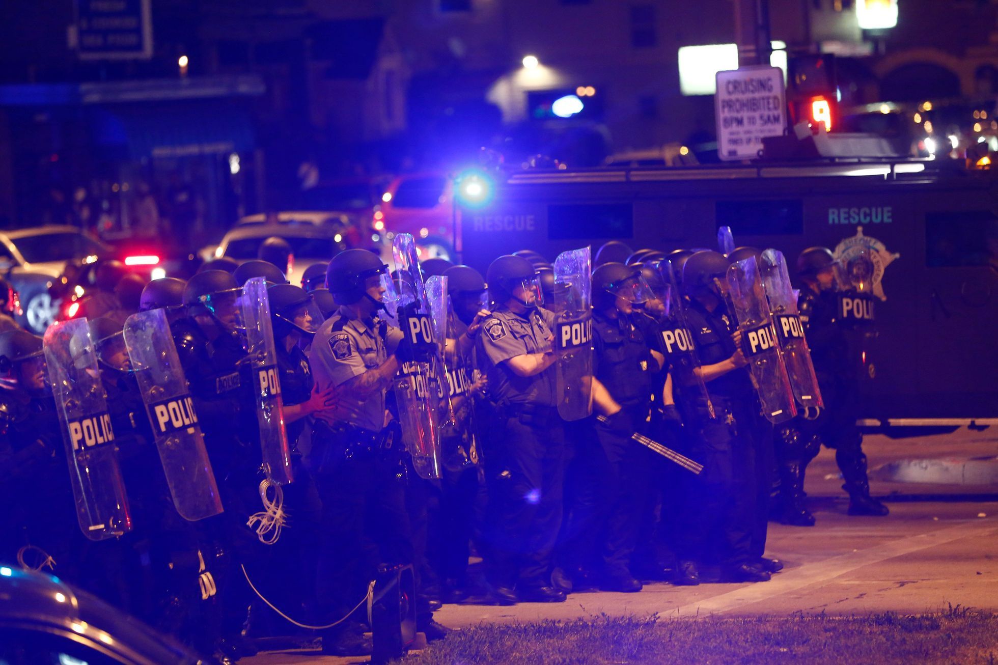 Policie na demonstraci v Milwaukee