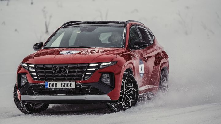 Ani sněhová kalamita nemusí být překážkou. Projděte si nejlevnější SUV s pohonem 4x4; Zdroj foto: Hyundai